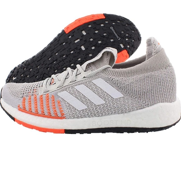 Adidas Pulseboost HD - size 8.5 - Picture 1 of 4